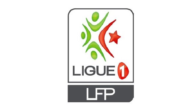 شعار الدوري الجزائري للمحترفين بكرة حمراء وخضراء وكلمة Ligue 1